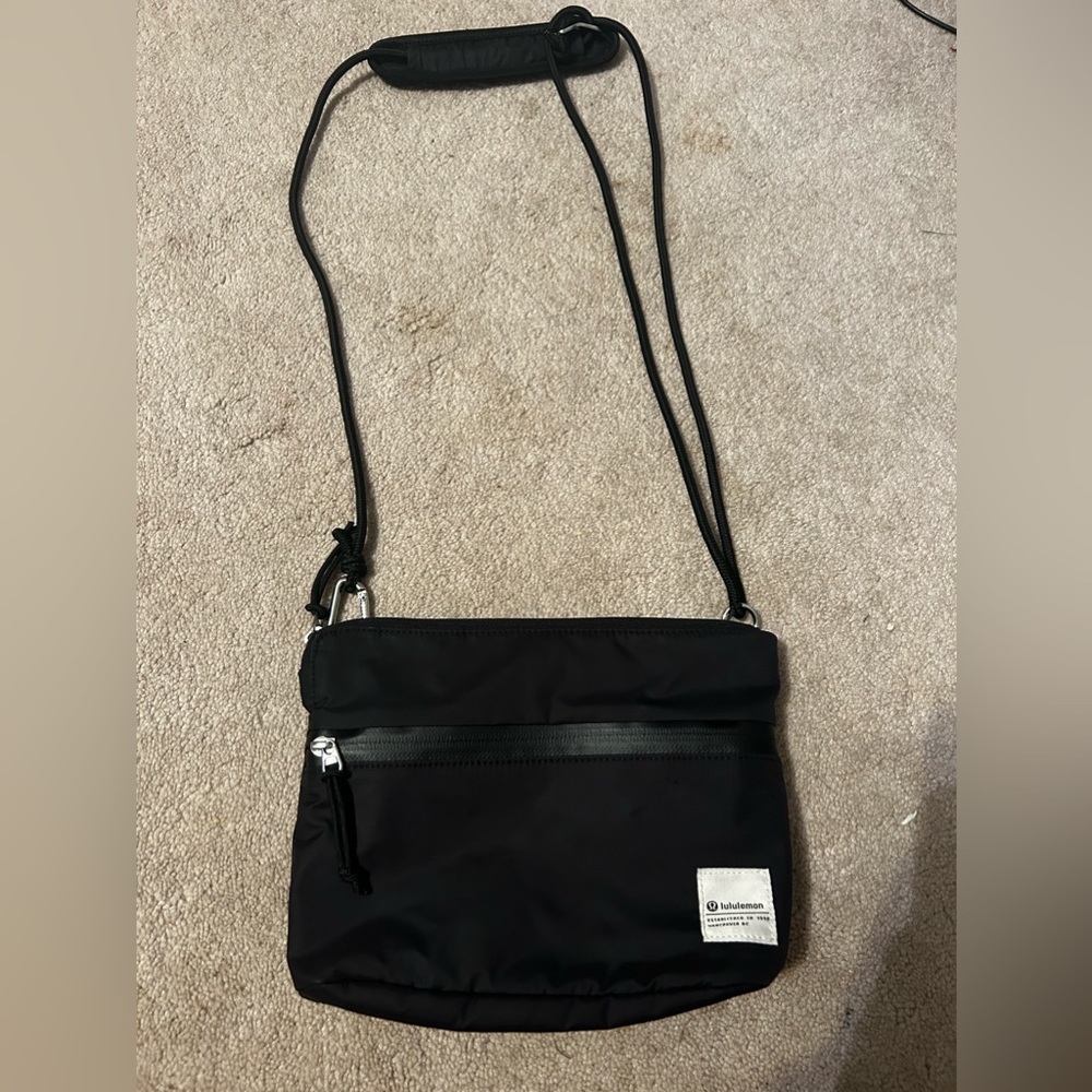 Lululemon black patch logo crossbody bag